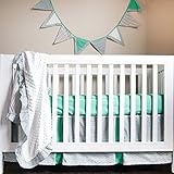 Simply Striking 4 Piece Crib Bedding Set by Pam Grace Creations [並行輸入品]