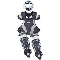 【見逃し厳禁❗️超希少】ミズノプロ✖️バンダイコラボ　サイヤ人プロテクター&レガース 見逃し厳禁❗️超希少】ミズノプロ✖️バンダイコラボ サイヤ人