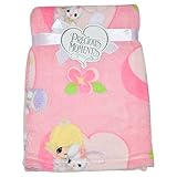 Precious Moments Super Soft and Comfyピンクフリースベビーブランケット、Girl Hugging Rabbit
