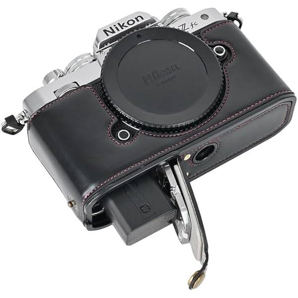 Nikon - ニコンの革製カバン アンド レトロなビデオカメラ Amazon.co.jp: Nikon Z5II 専用手作りの本革カメラ保護ケース