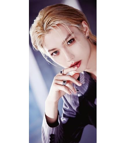 Stray kids ヒョンジン ポスター 61mopVdPq6L._AC_UL210_SR210,
