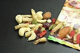 大地の恵み ナッツ&フルーツ 個包装30袋入