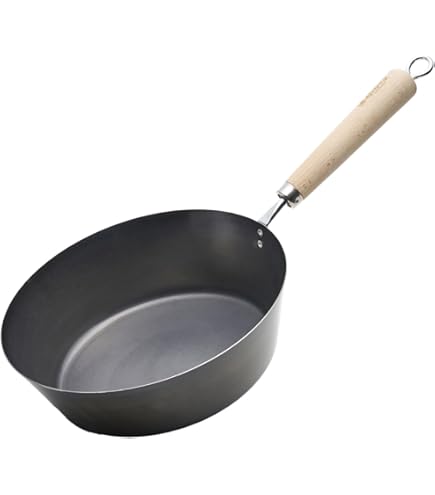 Amazon | 【燕三条製】本格鉄製 いため鍋 28cm IH対応 ガス火 全熱源に