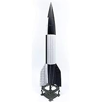 B）PMA製 WWⅡ ドイツ軍V2ロケット　弾道ミサイル　1/72 完成品模型 Amazon.co.jp: PMA製 第二次世界大戦ドイツ軍V2ロケット弾道