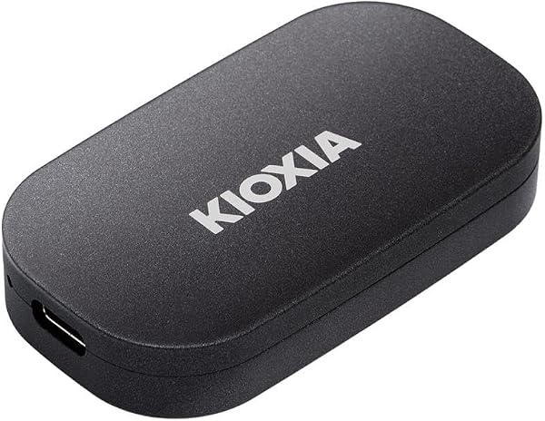 KIOXIA SSD-PKP1 External SSD 1TB USB 3.2 Gen2 Maximum Read Speed 1,050 MB/s (Confirmed Operation with Type-C iPhone/PS5/PS4) Equipped with Japanese 3D Flash Memory, Shock Resistant, Aluminum Housing, Hardware Encryption, Password Protection, EXCERIA PLUS G2 Portable SSD-PKP1. 0U3G2 BN - 1