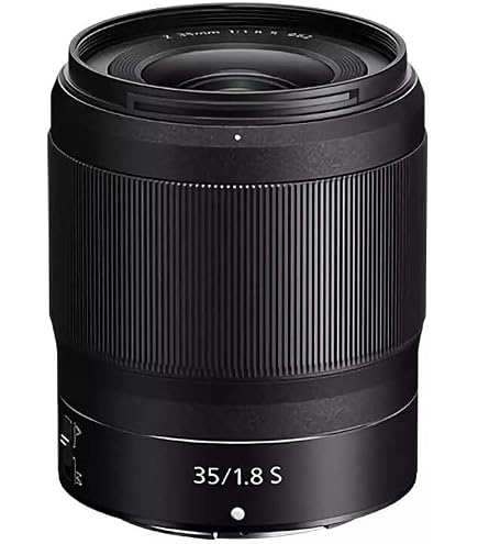 Nikon Z 50mm f/1.8 Sレンズ、超シャープ静音