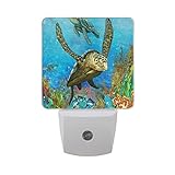Alaza Ocean Coral Reef Sea Turtle LED Night Light Dusk to Dawnセンサープラグin Night Home Decorデスクランプfor Ad
