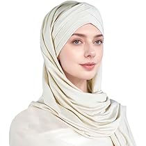 イスラム教の女。江戸時代の物。ヘジャブを被っています。特級呪物かも