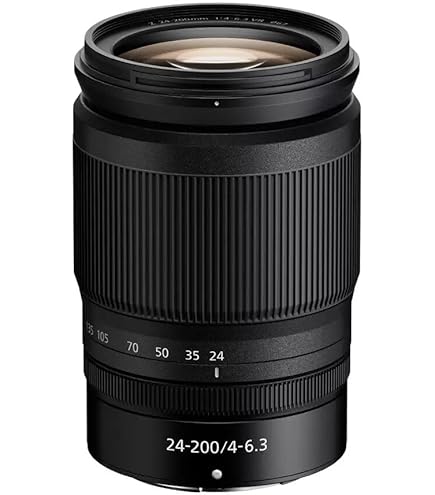 Nikon Z 24-70mm f/4 Sレンズ、広角から中望遠、超高画質。
