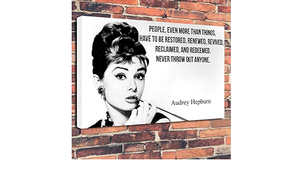 オードリー ヘプバーン 英字 名言 高級 キャンバス アート パネル ポスター A１ 海外 雑貨 絵 グッズ フォト 写真 英語 おしゃれ Saludbucal Minsal Cl