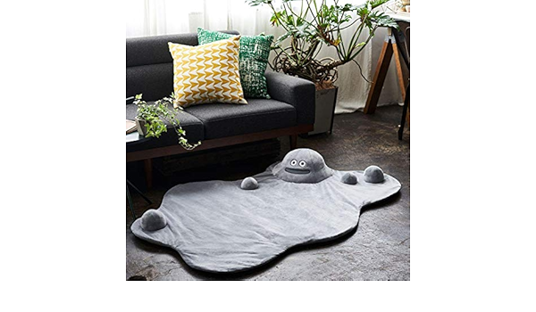 Amazon Co Jp 勇者をダメにするラグ はぐれメタル Kitchen Housewares