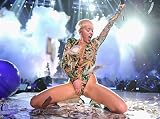 Miley Cyrus Bangerz Tour # 31 – 12 x 18メタルアルミ壁アート
