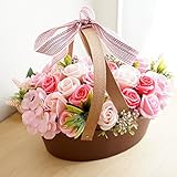 【ベルシック】 フレグランスソープフラワー ローズ バスケット・ピンク ほのかに香るお花　 枯れないお花　　お祝・お見舞い　　＜送料無料（一部地域を除き）＞ (ピンク)