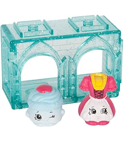 shopkins s3 best dressed fashion pack Amazon.com: Shopkins Fashion Spree Style 3 Cool and Casual Theme Pack Playset : Toys & Games