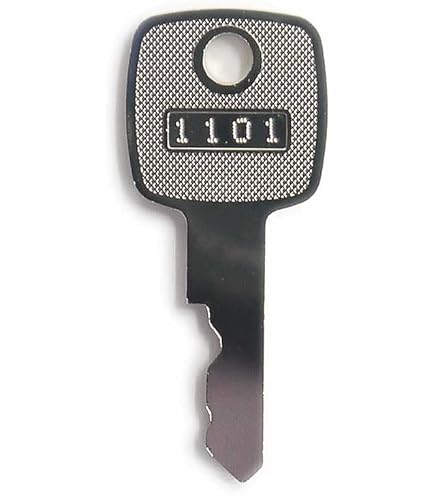 Amazon | 合鍵 スペアキー TAKUBO（タクボ物置）向け 合鍵