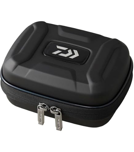 Amazon | ダイワ(DAIWA) セミハードリールカバー SP-L(A) BK | ダイワ