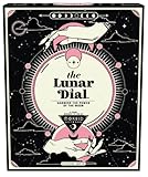 Morbid The Lunar Dial Game - True Crimeポッドキャスト「Morbid」に基づく月の満ち欠け戦略ゲーム。2~4人。対象年齢14歳以上