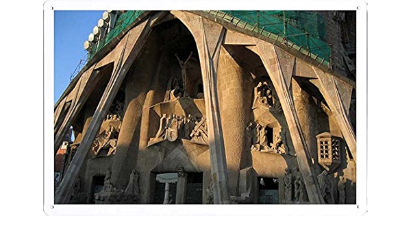 Amazon Co Jp アントニ ガウディの写真建築サグラダファミリア6のティンサイン 金属看板 ポスター Tin Sign Metal Poster Of Photography Architecture Sagrada Familia Of Antoni Gaudi 6 ホーム キッチン