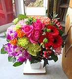 ＴＶチャンピオン出場【今旬フラワーアレンジメント5,500円 ヨーロピアン ＭＩＸ】誕生日 花　誕生日 プレゼント 女性 フラワーアレンジメント 開業開店祝い 花 劇場 楽屋花 ギフト お見舞い お供