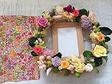 写真立てがついたフラワーリース　ピンク系　（プリザーブドフラワー）