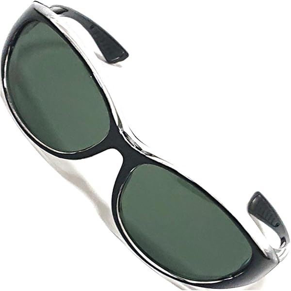 Amazon | [FashionBerry] 7.シルバー×レッドミラー 偏光サングラス