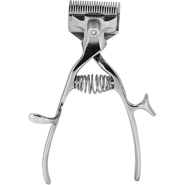 手バリカン５ミリ昔の商品です HAIR CLIPPER 手動 昭和 バリカン SIZE 3mm の通販 by タロー's