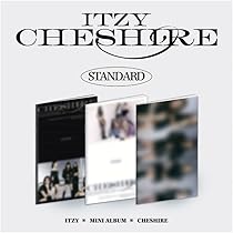 【直筆サイン】 ITZY CHESHIRE C Ver アルバム リア 封入特典 ITZY アルバム 封入特典 ステッカー - メルカリ