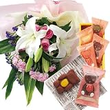花とスイーツ ギフトセット 豪華 ユリ ピンクバラ 花束 と プレーン・イチゴ・抹茶・ココア子熊のケーキ 4個 写真入りメッセージカード