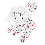 (プタス)Putars ベビー服 子供服 ロンパース 上下セット 女の子 長袖 ハート柄 WORTH WAIT 帽子付き 可愛い 秋 冬 新生児 歩行服 出産お祝い 記念日 プレゼント 0-24ヶ月