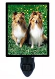 犬夜ライト – Two Times the Fun – Shelties LED Night Light