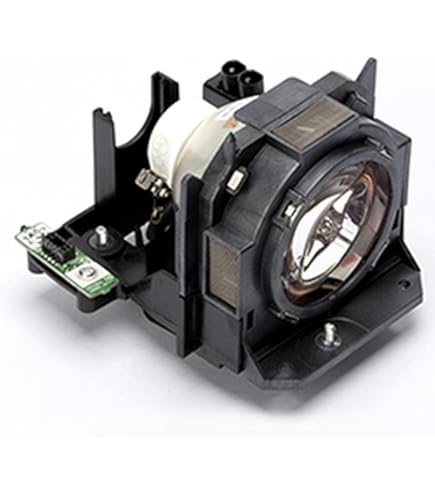 PANASONIC PT-D5700 プロジェクター6000ルーメン 新品ランプ Panasonic - PANASONIC PT-D5700 高輝度6000ルーメンランプ使用