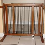 Crown Pet Tall Freestanding Wood Pet Gate with Security Arms by Crown Pet Products [並行輸入品]
