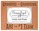 おじいちゃんギフトGrandpas Grandsonsは# 1チーム天然木製刻印画像フレーム 4x6 Horizontal 4328005141