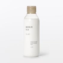 Amazon | 無印良品 化粧水 敏感肌用 しっとり 300mL 83434960 | 無印