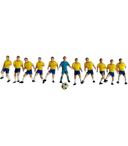 Amazon.co.jp: JCRBILW 11個のミニサッカー選手フィギュアのセット