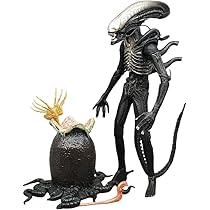 エイリアン フィギュア 28cm　ゼノモーフ　ロムルス 生命体と機械が融合したかのようなグロ美しさ…ゼノモーフの造形