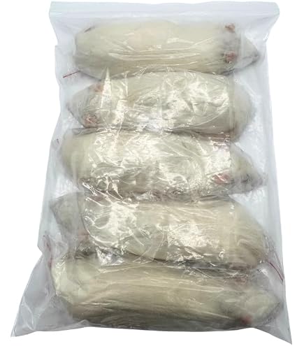 Amazon | 国産冷凍ラット アダルトL 約210g 3匹入り 冷凍ラットくん