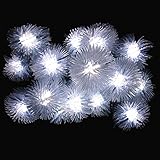 ノーブランド品イルミネーション　ソーラー充電式　LEDライト　自動・手動点灯　30球　6M　防滴仕様　2パターン点灯　クリスマスライト　パーティー飾り　結婚式飾り　毛玉型 (ホワイト)