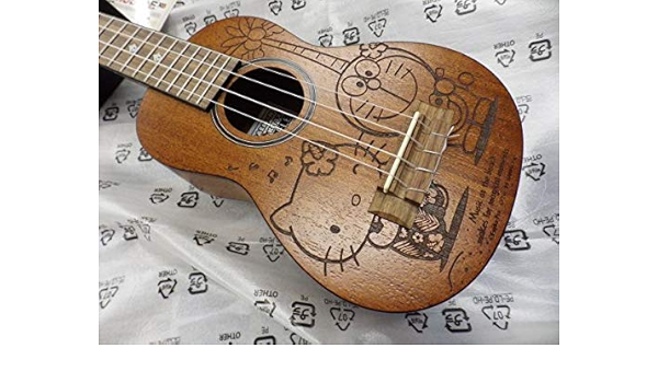 Amazon Co Jp アイテムドラえもんハローキティ夢のコラボレーション ウクレレレーザー彫刻入りソプラノウクレレ 楽器 音響機器