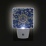 Alaza LED Night Light withスマートDusk to Dawnセンサー、Moon Sun Clouds Hand Drawingプラグin Night Light Great F