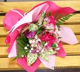 カーネーションと季節のお花のブーケ・花束(生花) (ピンク系) FL-MD-214