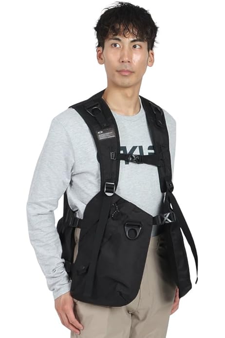 トップス OAKLEYLATITUDE FLEX VEST FOA406155 Oakley Latitude Flex Vest - Blackout | Oakley® | Official