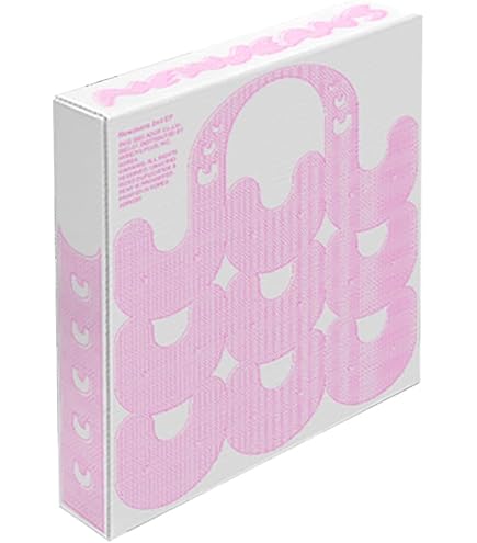 Amazon.co.jp: NEWJEANS - [HOW SWEET] STANDARD ALBUM VER