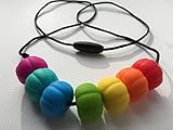 Chewable rainbow necklace for teething or child with sensory issues [並行輸入品]