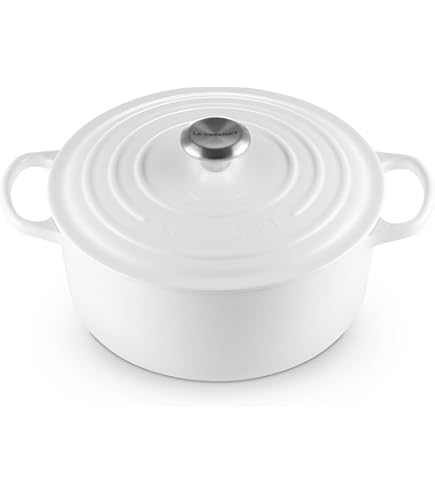 Amazon | ル・クルーゼ名前入りエナメル鋳鉄3-1/2クオート丸型ブレゼ鍋