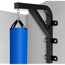 Amazon | UPWONEB 壁掛けボクシングサンドバッグラック、6ホール