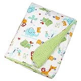 ベビーダブルレイヤー暖かい柔らかいフリースブランケットアニマルプリントおくるみ寝具 (緑の背景の動物)