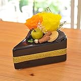 [florence du]プリザーブドフラワー 三角フラワーケーキ 「ショコラ」 ケーキ箱風クリアーケース付 花 ギフト フラワーギフト 退院祝い 退職祝い 誕生日 プレゼント