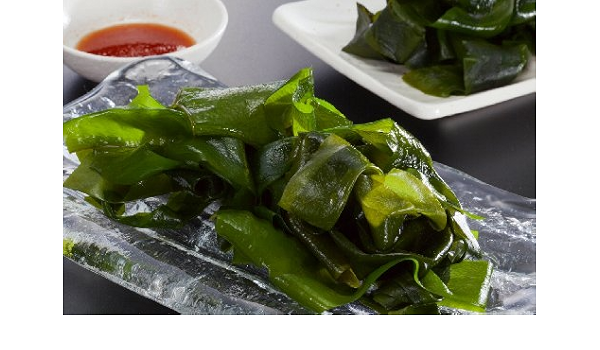 Amazon わかめ 生わかめ 三陸産 500g 塩抜き不要 湯通し済 冷凍保存可 腸内環境 ダイエット フコイダン 三陸産わかめ 海藻類 通販