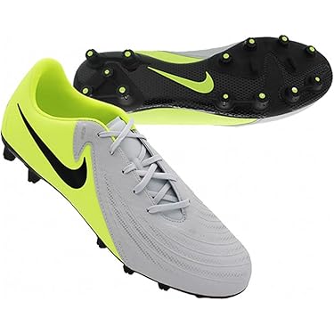 Amazon.co.jp 最新リリース: サッカーシューズ の新着ランキングです。